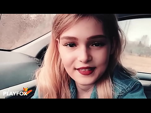 ❤️ Ilmaha kacsiga leh ayaa si farxad leh u nuugay kaadhka dhimista Porno Guri  ❌️